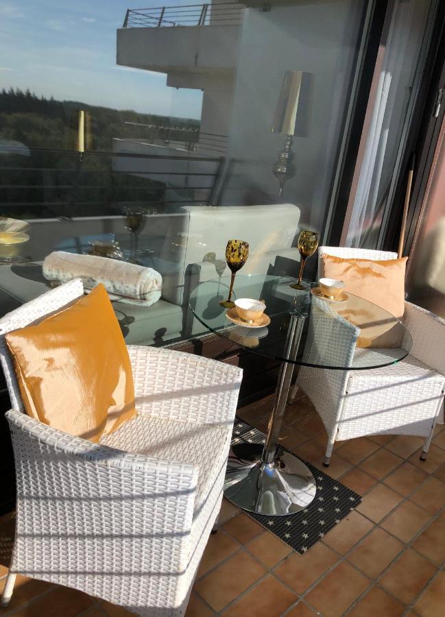 Tiffanys Ferienapartments In Der Privatresidenz Des Plaza Premium Hotel Timmendorfer Strand Esterno foto
