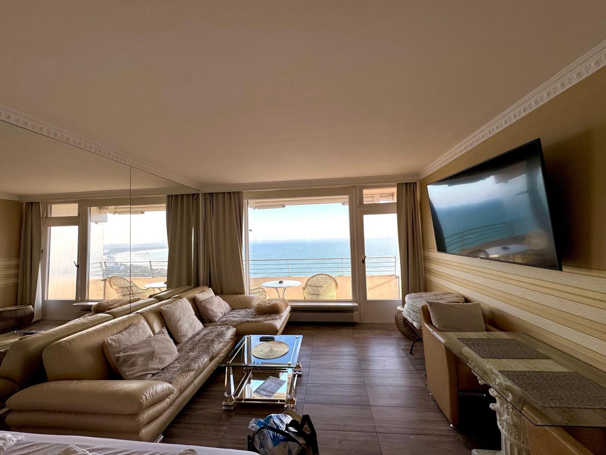 Tiffanys Ferienapartments In Der Privatresidenz Des Plaza Premium Hotel Timmendorfer Strand Esterno foto